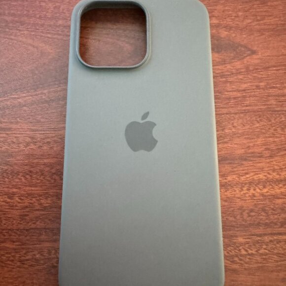 Iphone 15 pro max case - Picture 1 of 2
